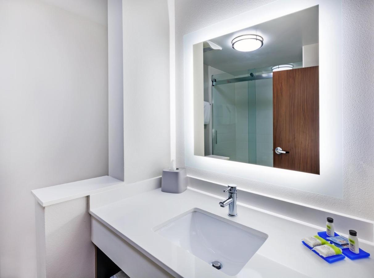 Holiday Inn Express & Suites Tulsa South - Woodland Hills By Ihg Exteriér fotografie