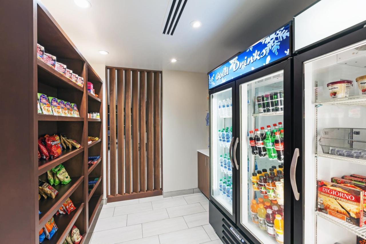 Holiday Inn Express & Suites Tulsa South - Woodland Hills By Ihg Exteriér fotografie
