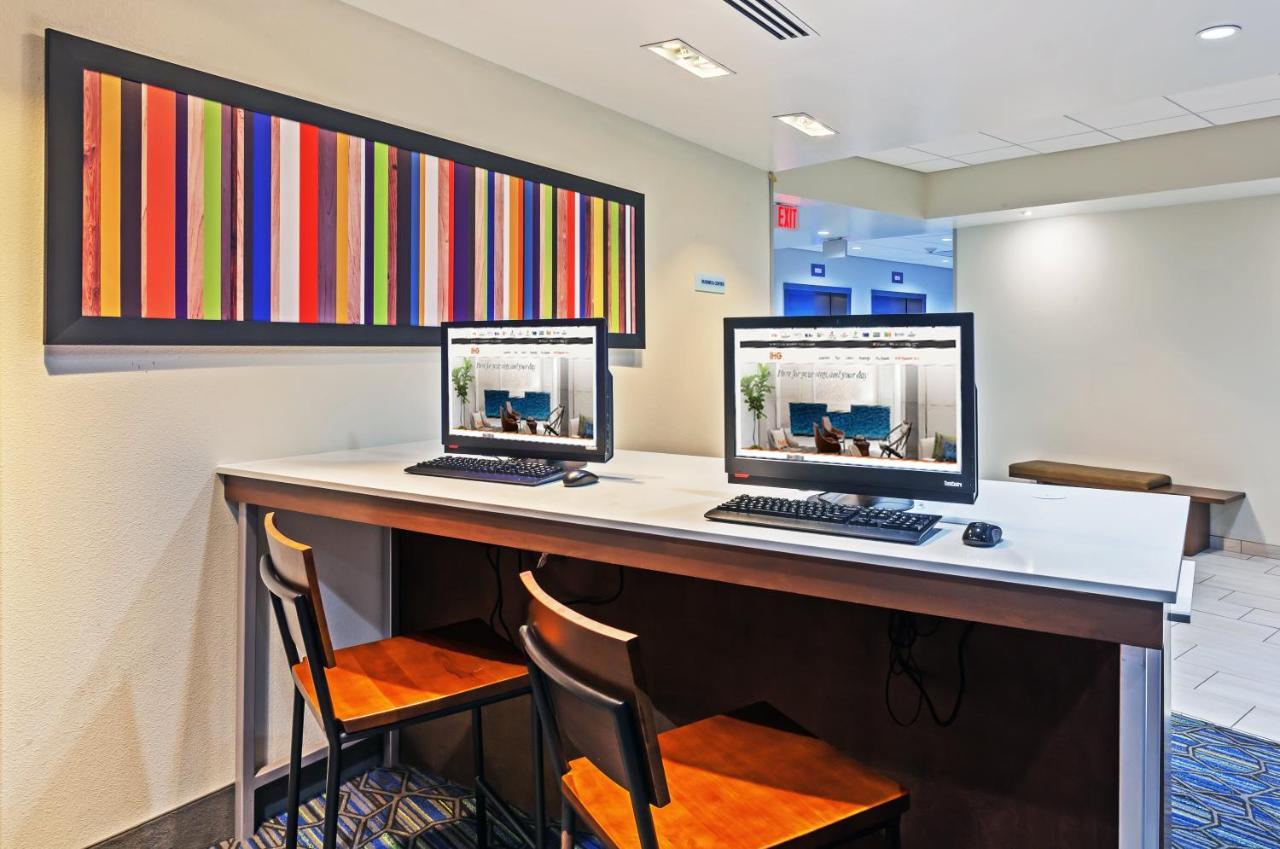 Holiday Inn Express & Suites Tulsa South - Woodland Hills By Ihg Exteriér fotografie