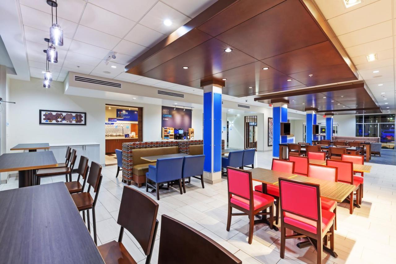 Holiday Inn Express & Suites Tulsa South - Woodland Hills By Ihg Exteriér fotografie
